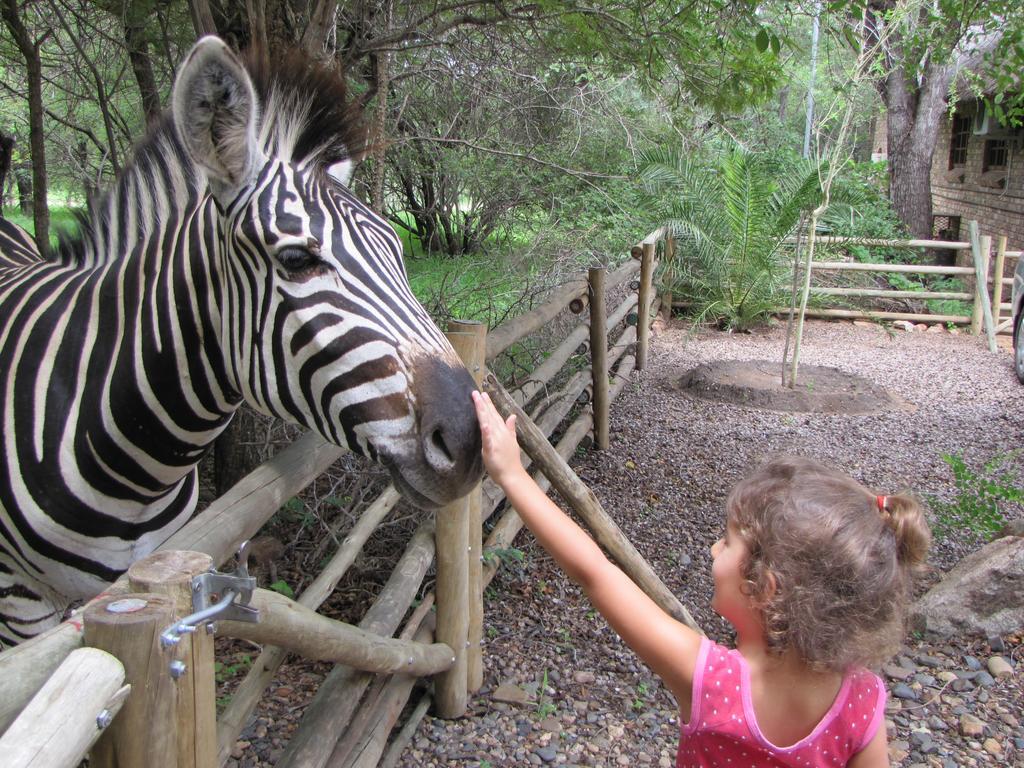 Serenity Du Bois Lodge Marloth Park Εξωτερικό φωτογραφία